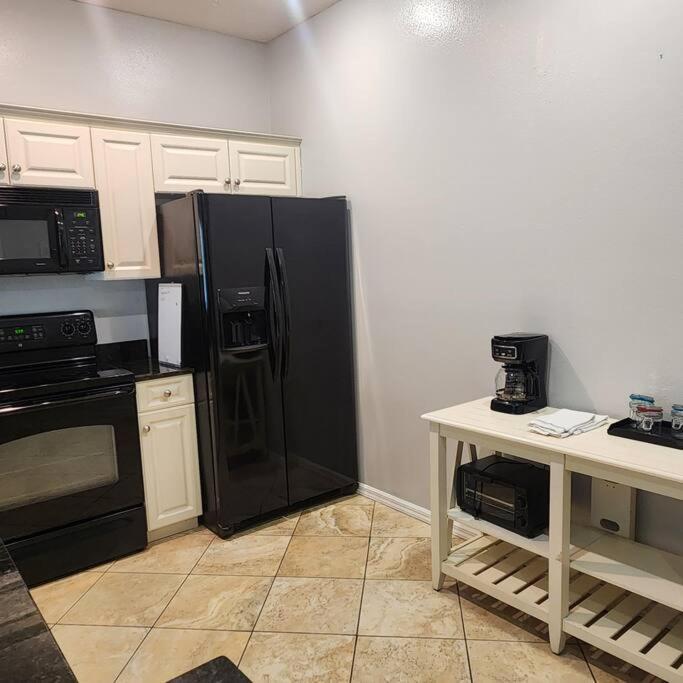 1 Bedroom , 1 Bath With Kitchen At Img Bradenton Eksteriør billede